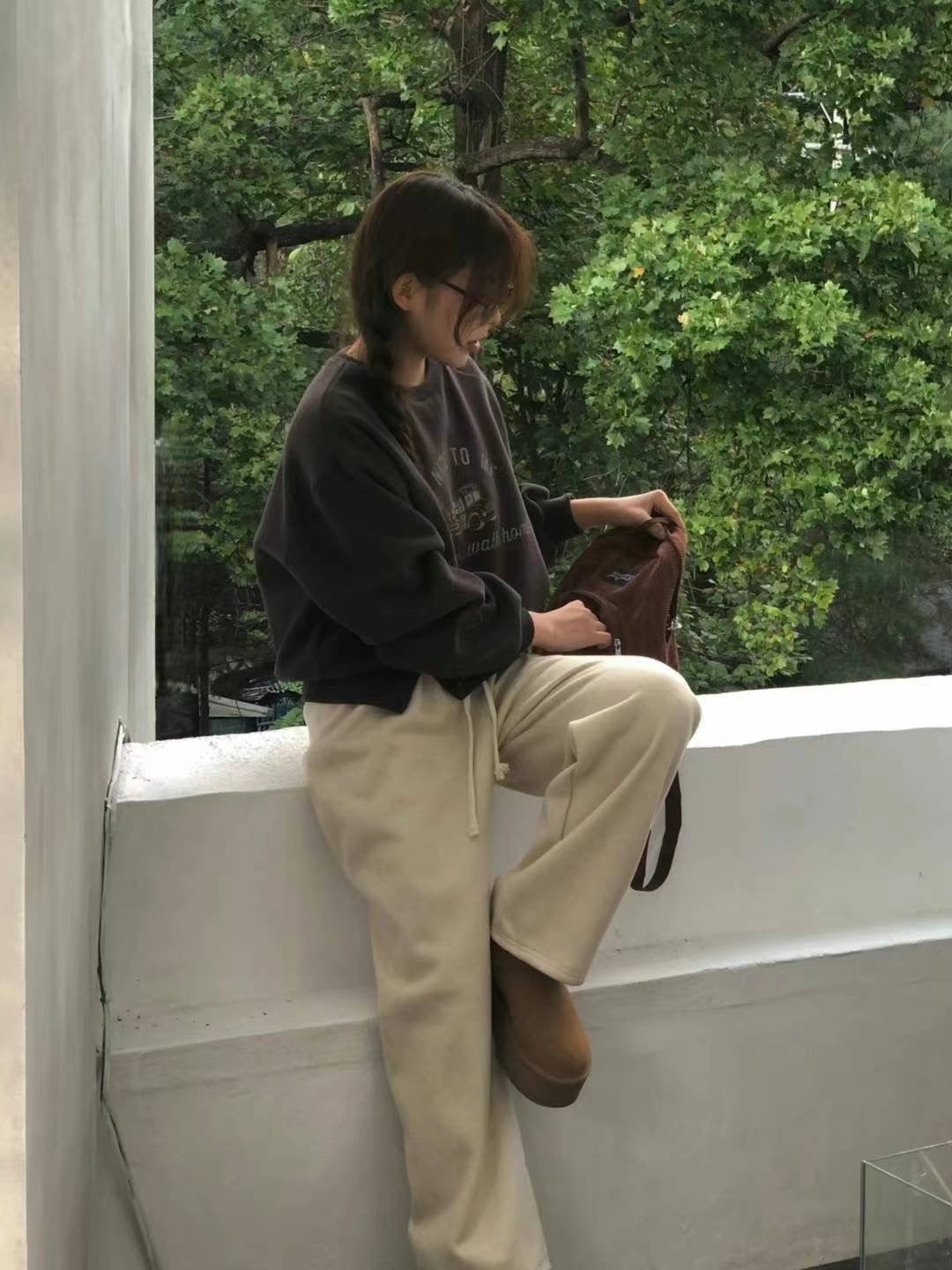 Korean APM Collection Brown Car Napping Sweatshirt (Instock)
