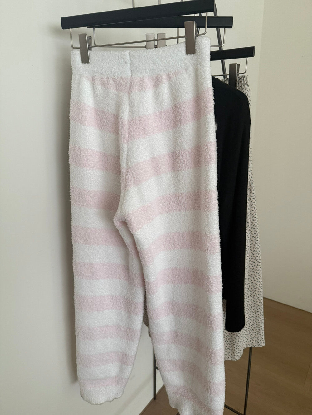 Kelly Designs Ultra-Soft Pink Bunny Fleece Pajama Set – Cozy Top & Pants (2-Piece Set) (Instock)