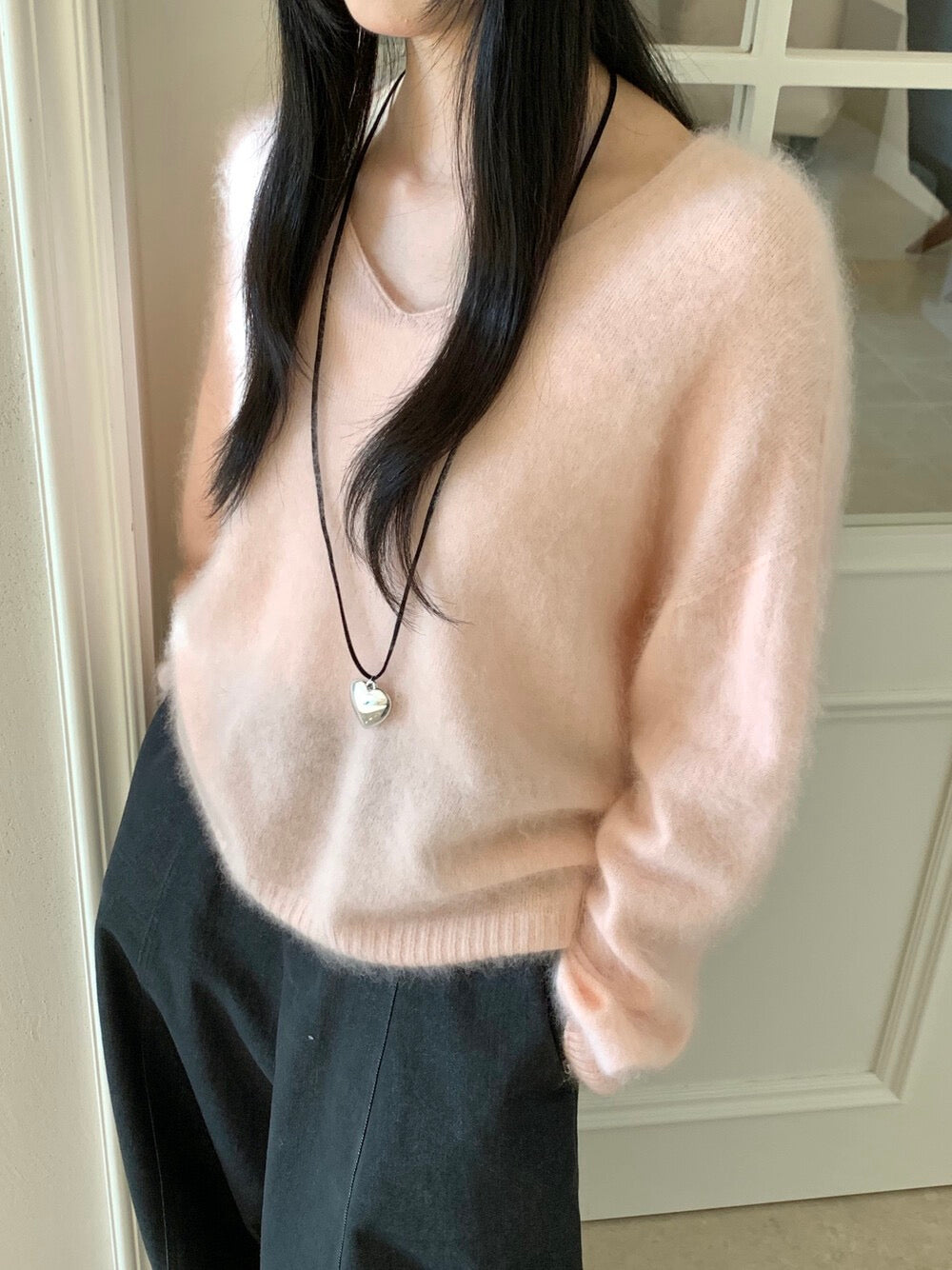 Kelly Designs 5-Color Brushed Cashmere Wool V-Neck Sweater (Instock)