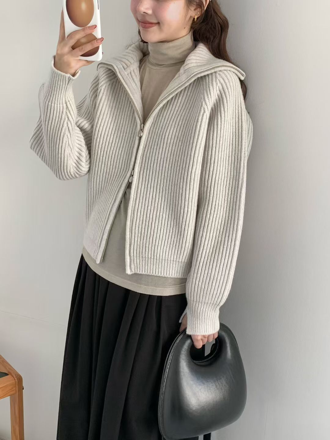 Korean APM Collection EGG PREMIUM CASHMERE SUPER FINE MERINO WOOL Zip Up Beige Cardigan (Instock)