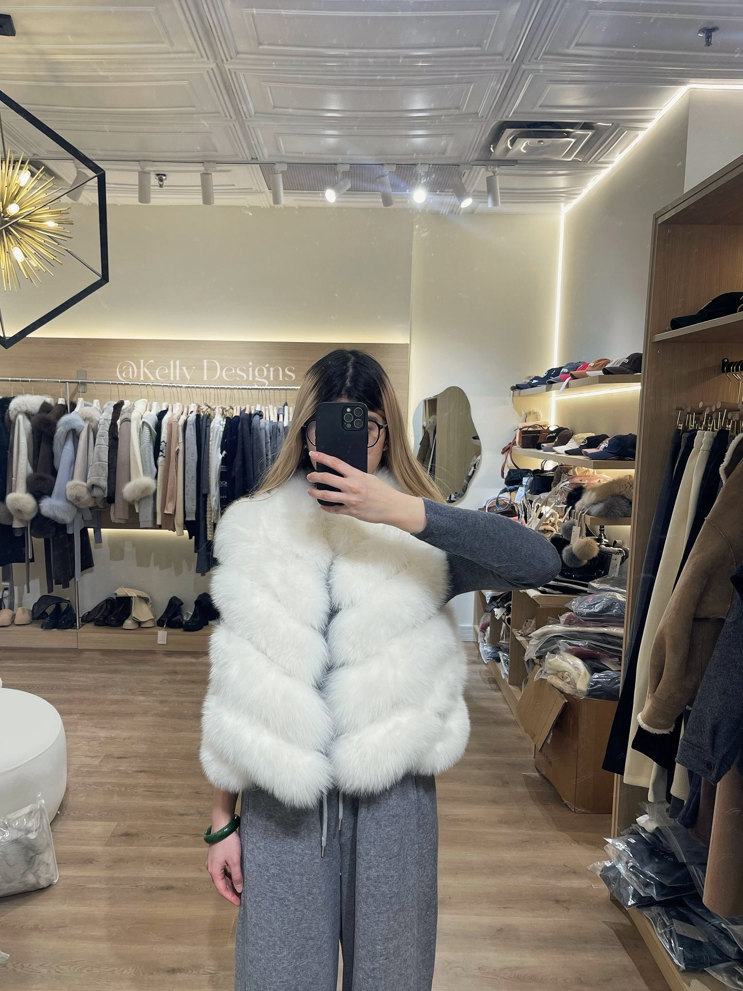 Kelly Designs Fox Fur White Vest (Instock)