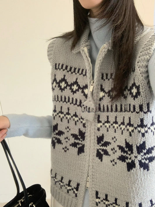 Kelly Designs Fair Isle Double-Zip Knit Vest – Cozy & Versatile-Grey (Instock)