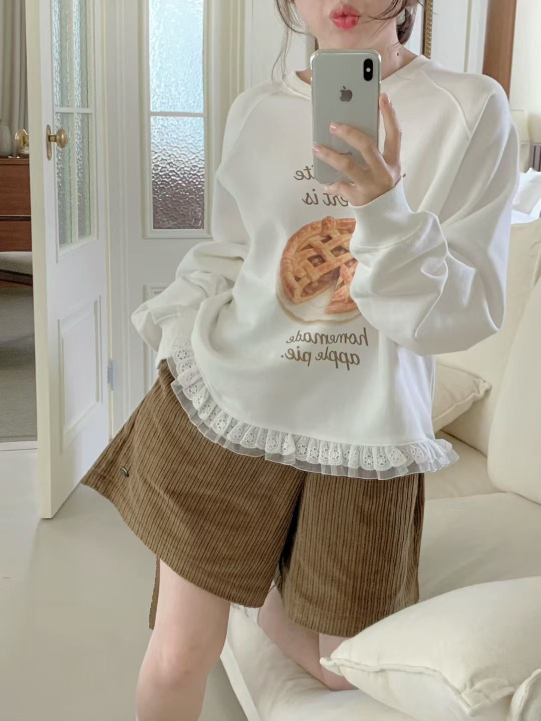 Korean APM Collection 2 Colors Lace Layer Sweater (Instock)