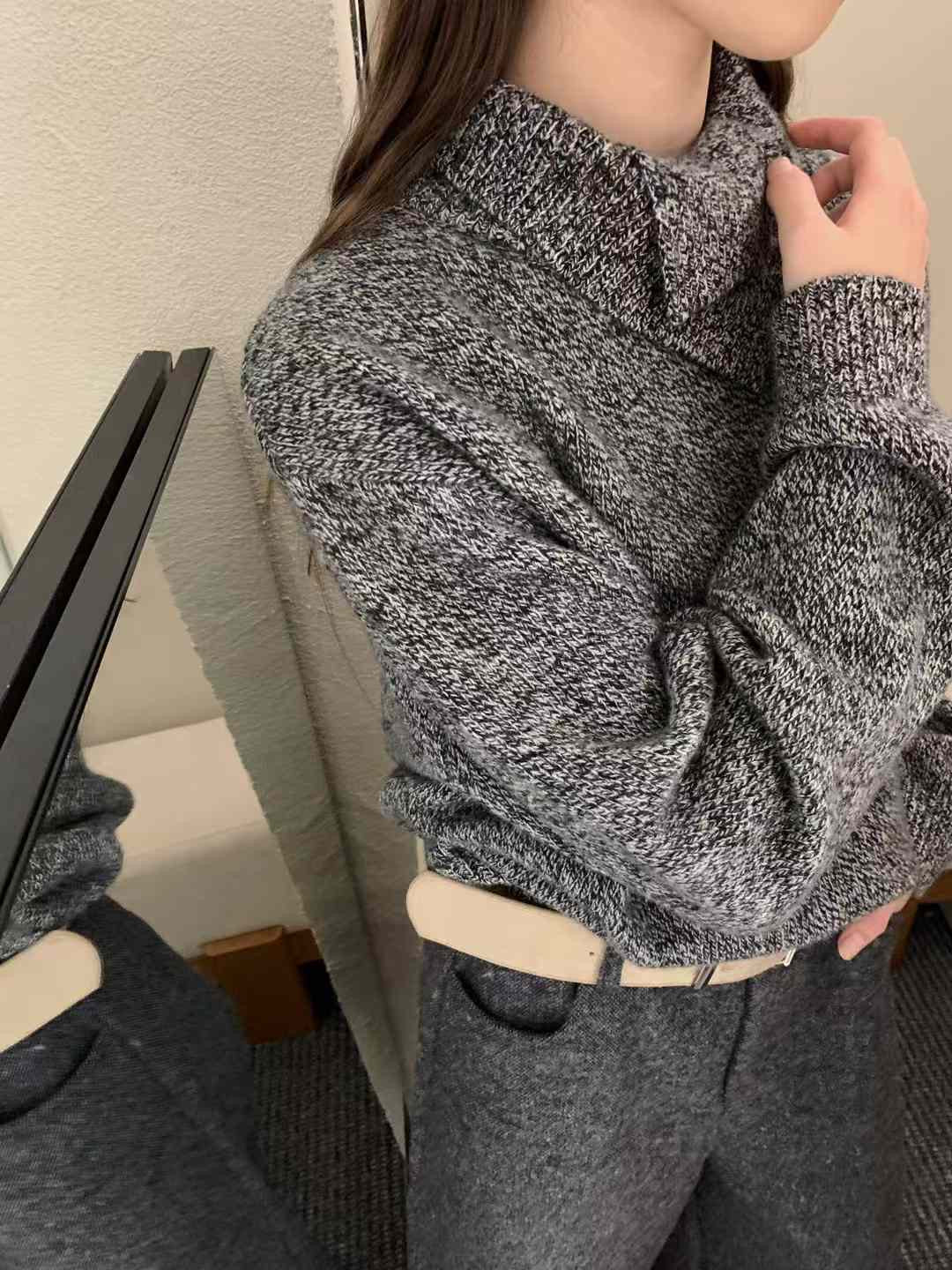 Kelly Designs Mid Neck Grey Wool Sweatshirt (Instock)