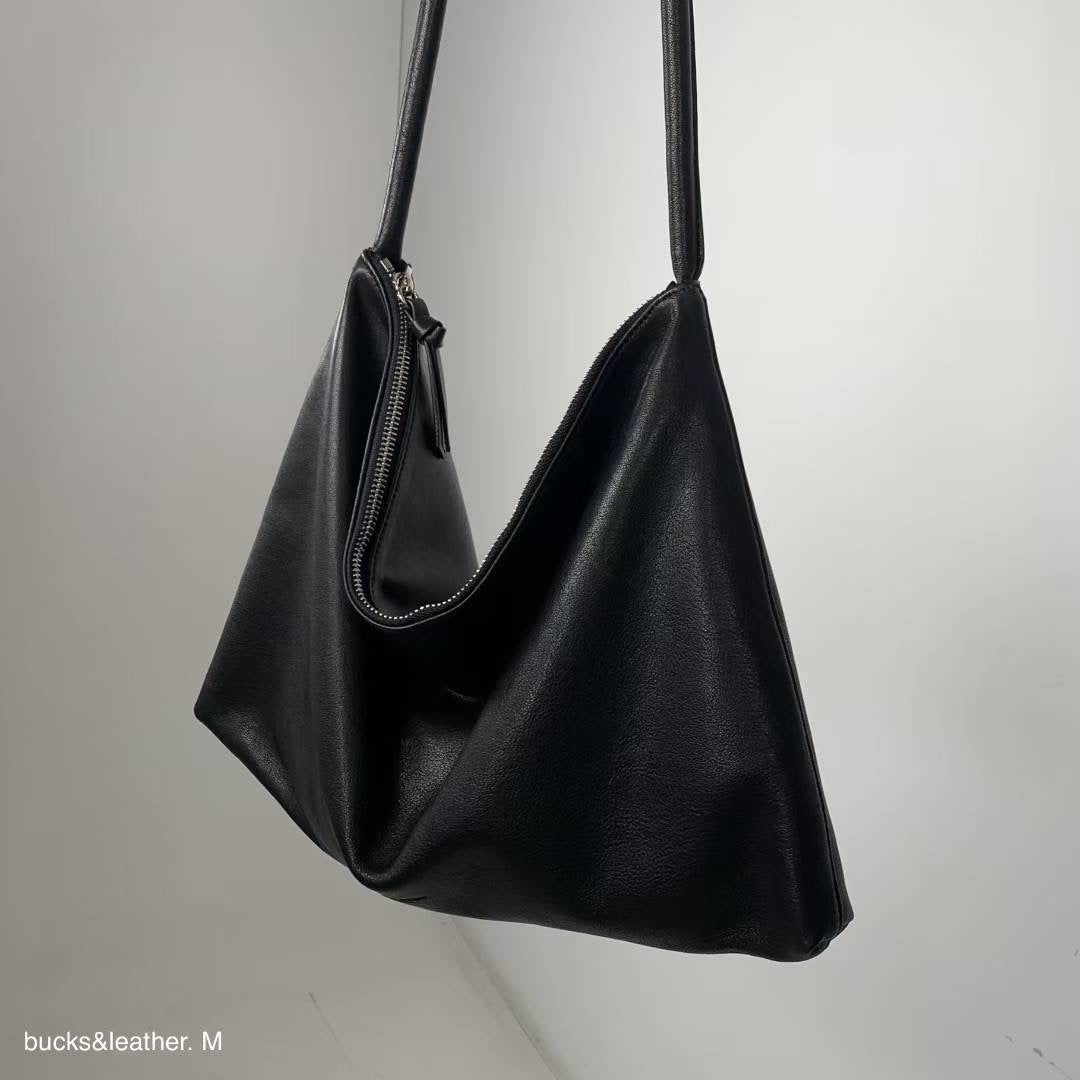 Korean APM Collection BUCKS&LEATHER Black Leather Bag (Instock)