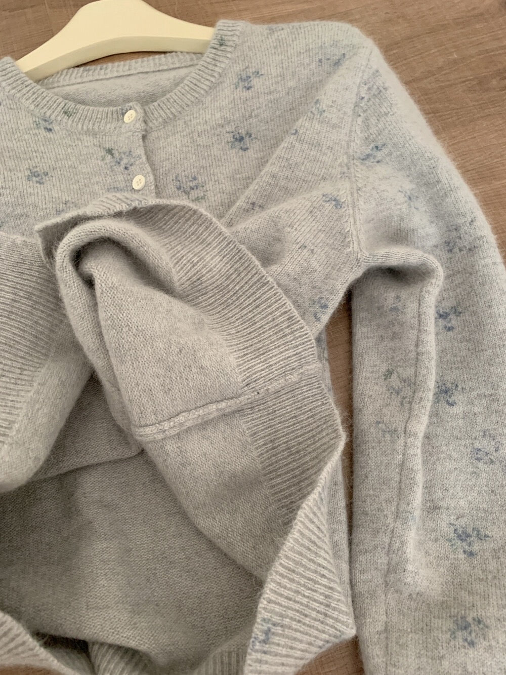 Kelly Designs 2 Colors Raccoon Wool Floral Print Knit Cardigan (Instock)
