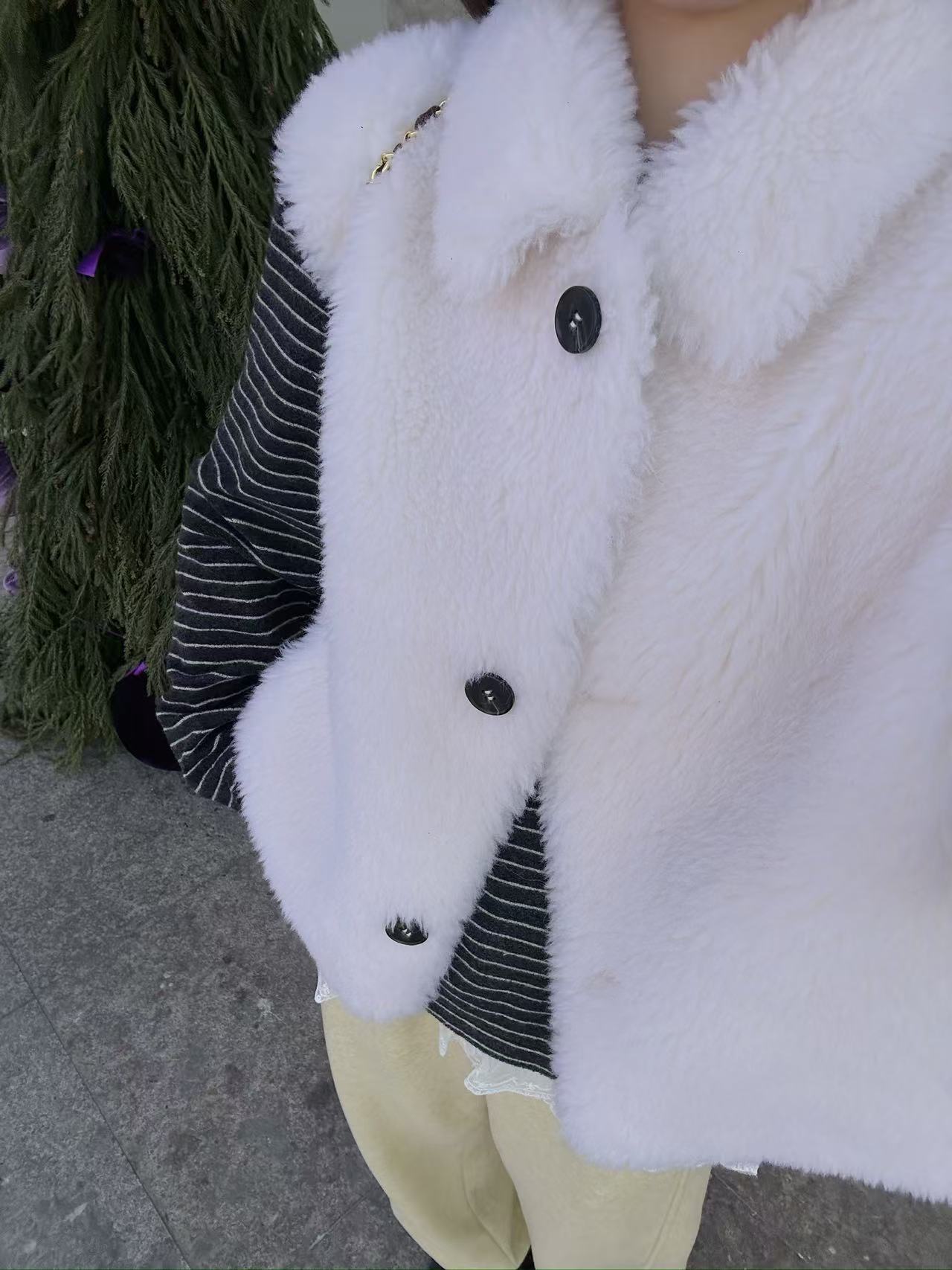 Kelly Designs Shearling Fur White Vest (Instock)