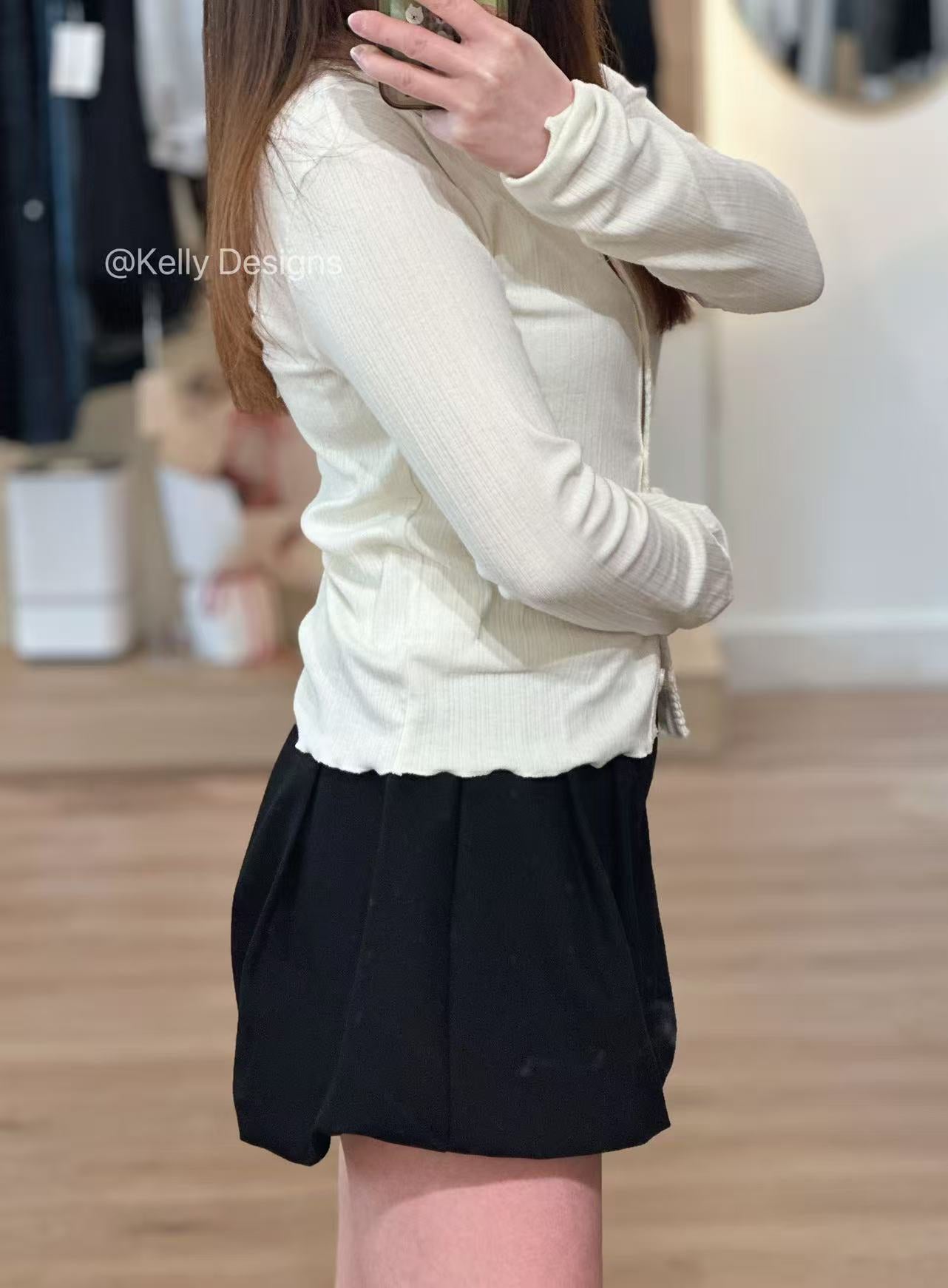 Kelly Designs Half Elasticity Shorts-2 Colors (Instock)