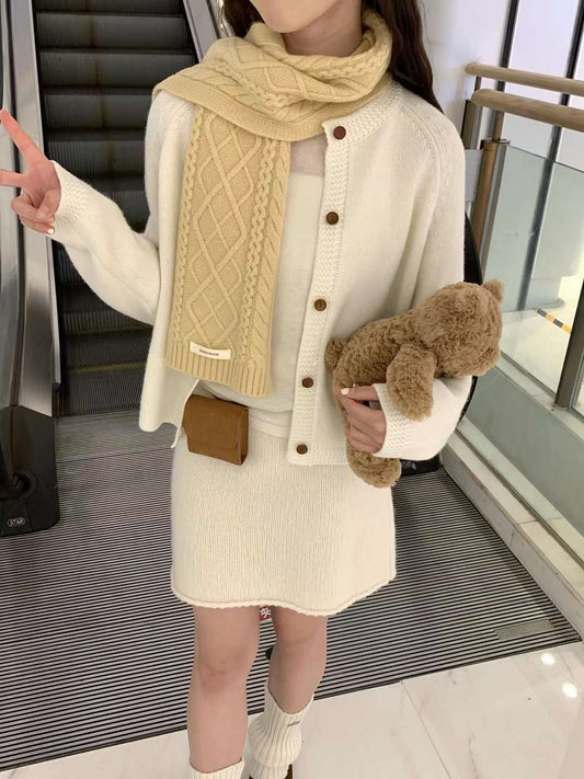 Kelly Designs Full wool hemp flower scarf (Instock)