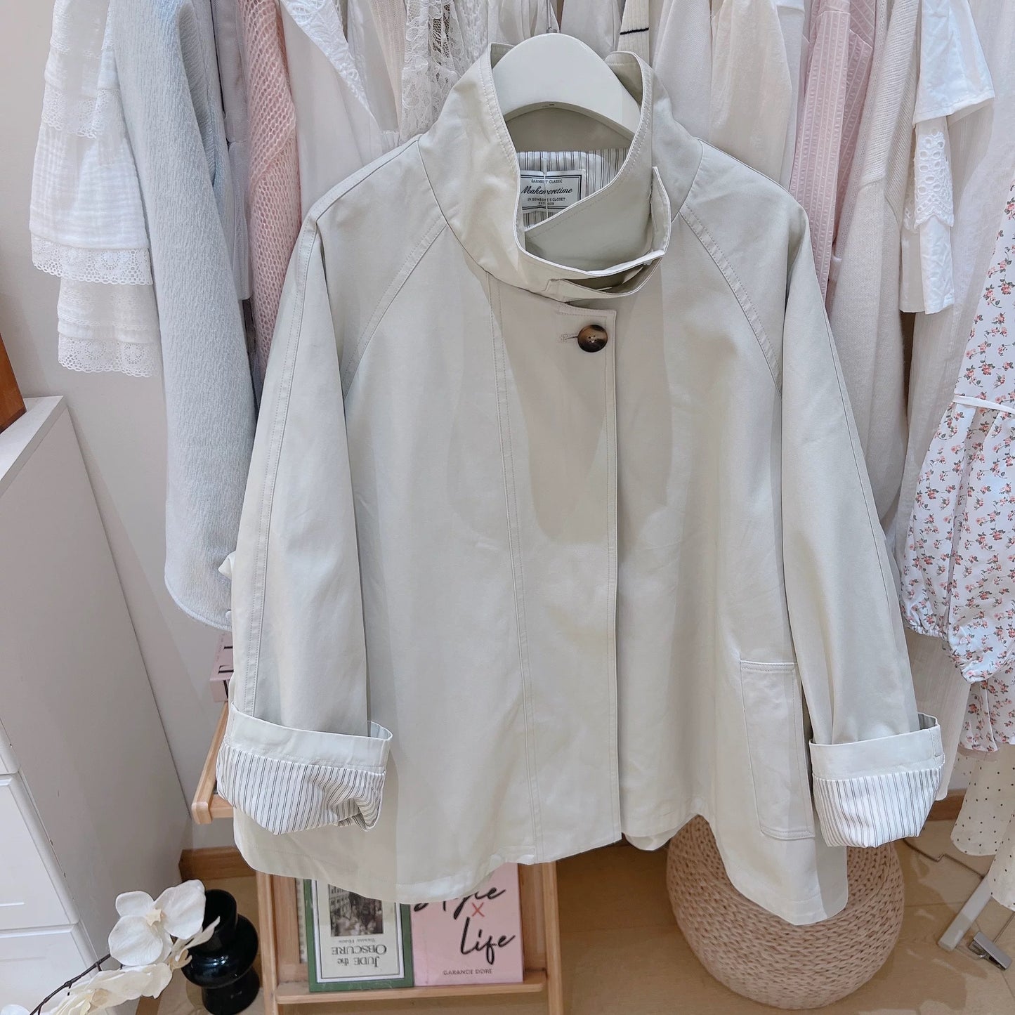 Kelly Designs Oversize Two Colors Cape Trench Coat (Instock)