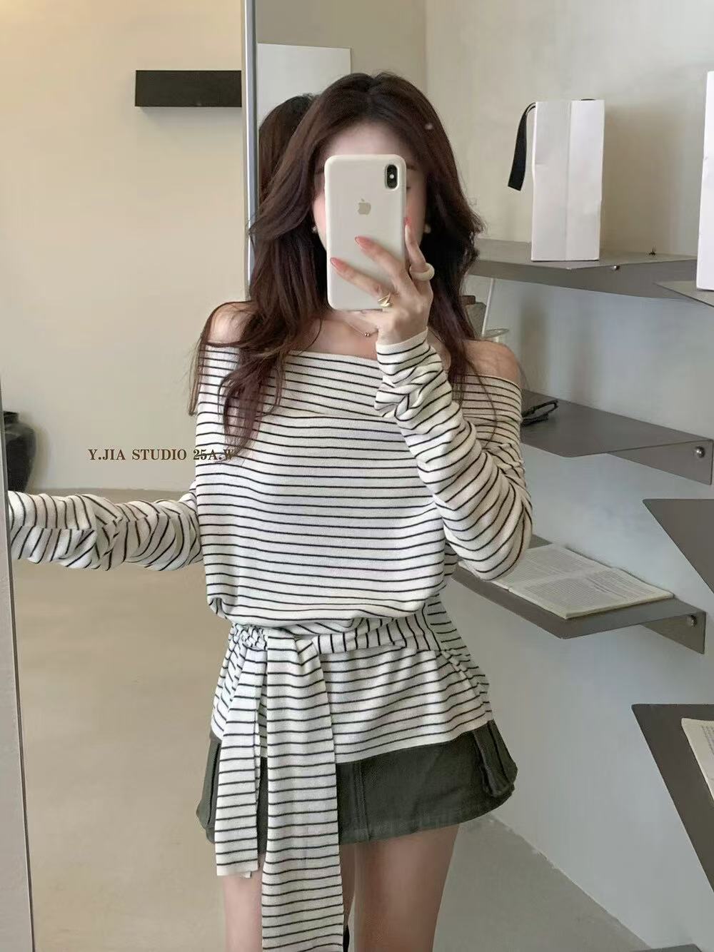 Kelly Designs Two Colors Stripe 2-ways Top (Instock)