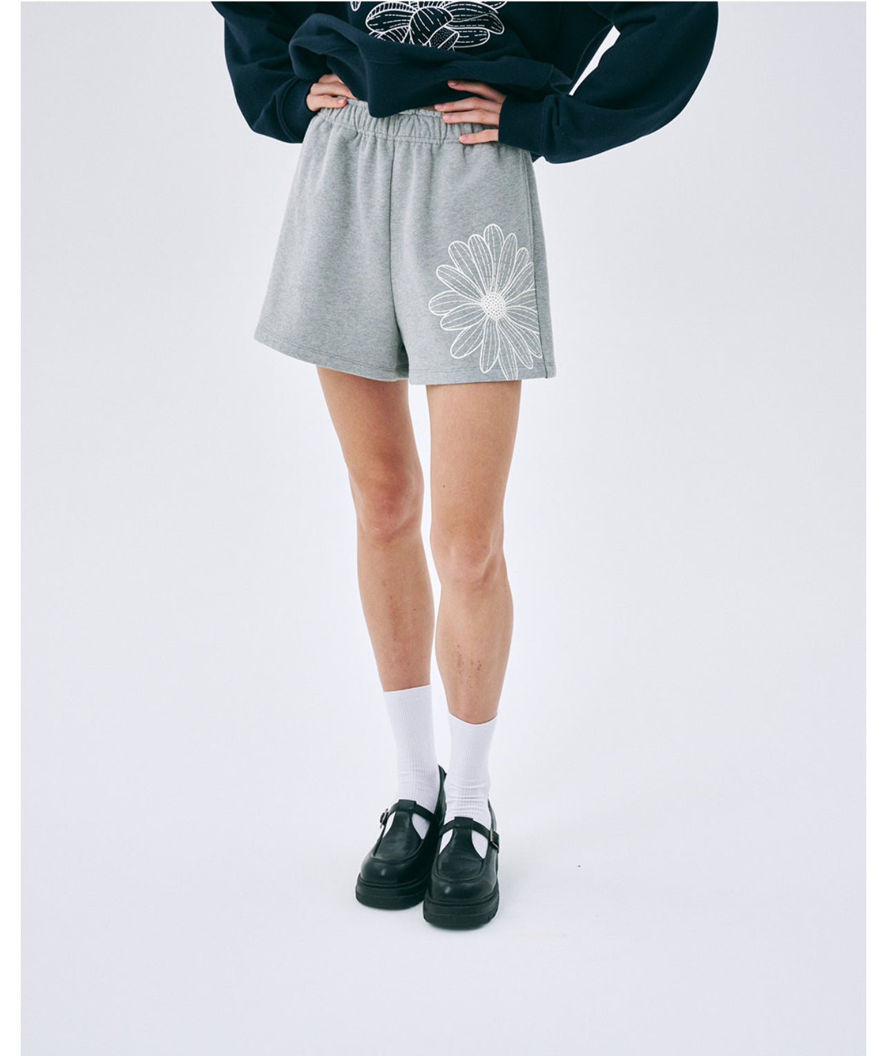 Mardi Mercredi SWEAT SHORTS FLOWER_GREY IVORY(Instock)