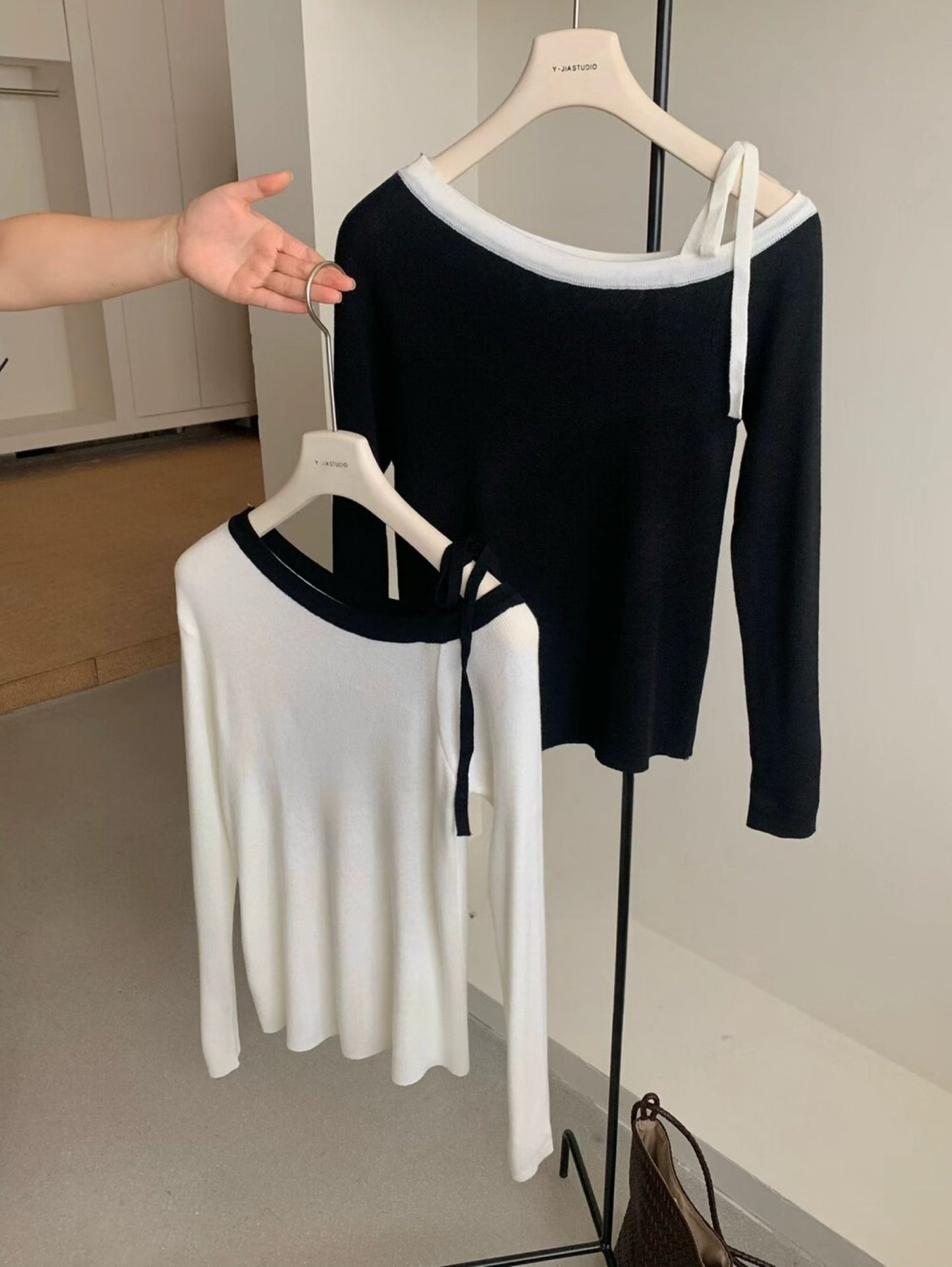 Kelly Designs Two Colors Off Shoulder Top (Instock)