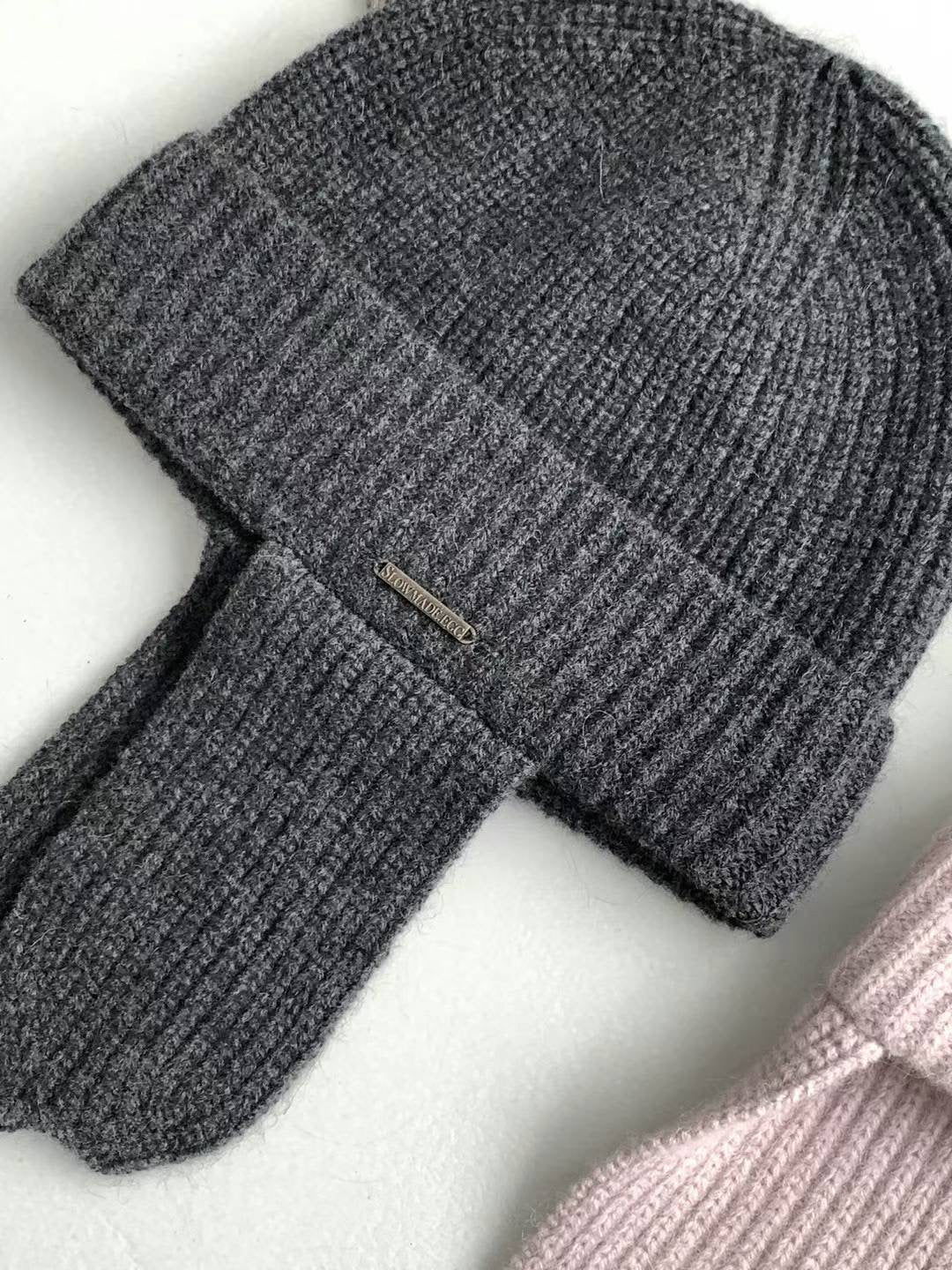 Korean APM Collection EGG Handmade Winter Charcoal Hat (Instock)