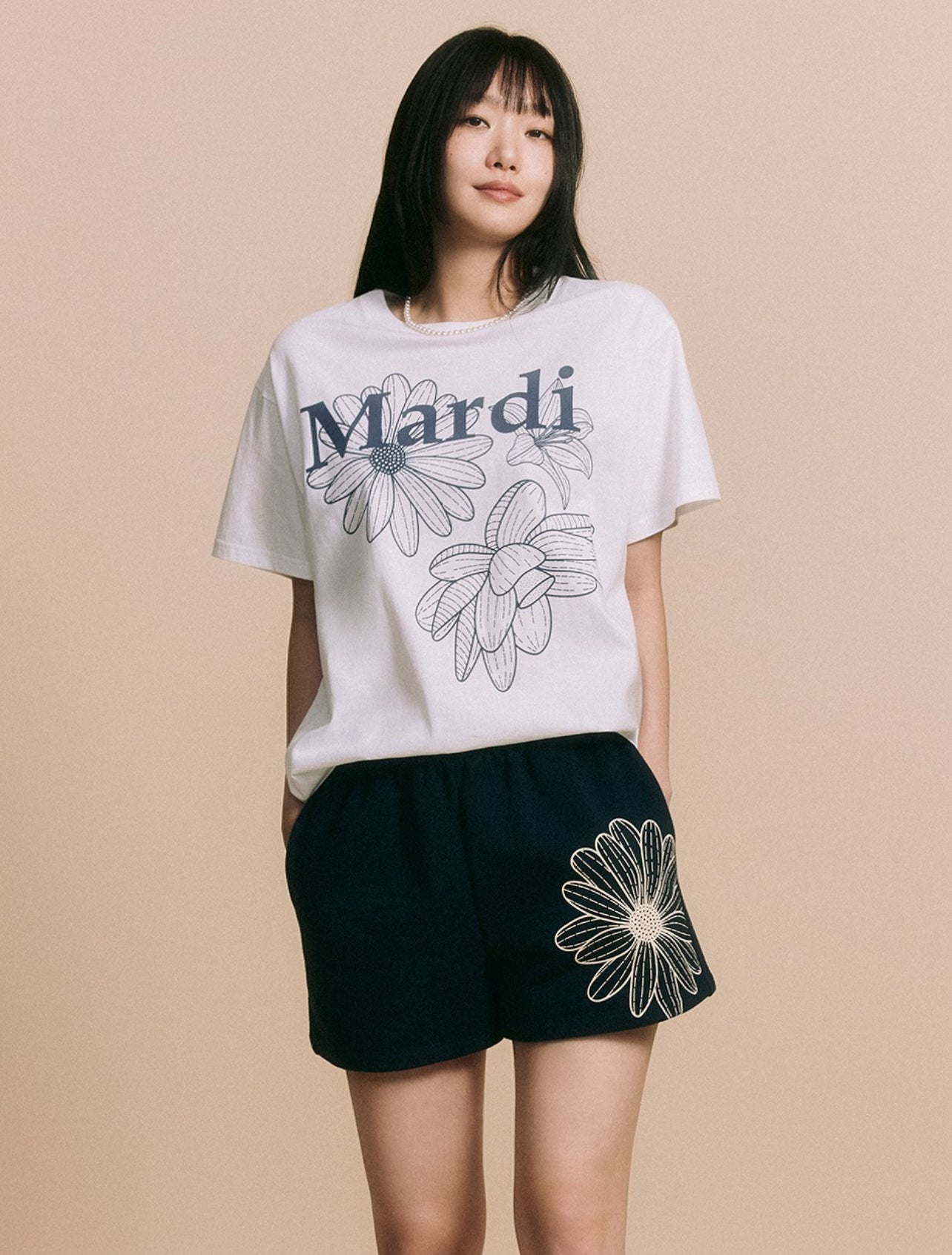 Mardi Mercredi SWEAT SHORTS FLOWER_NAVY CREAM (Instock)