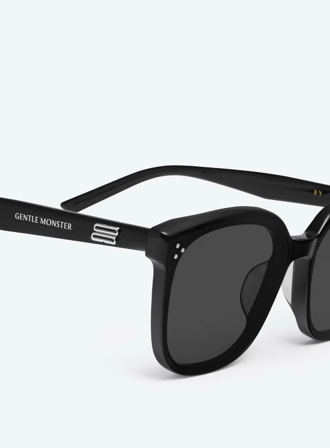 GENTLE MONSTER Sunglasses - By 01 (Preorder)