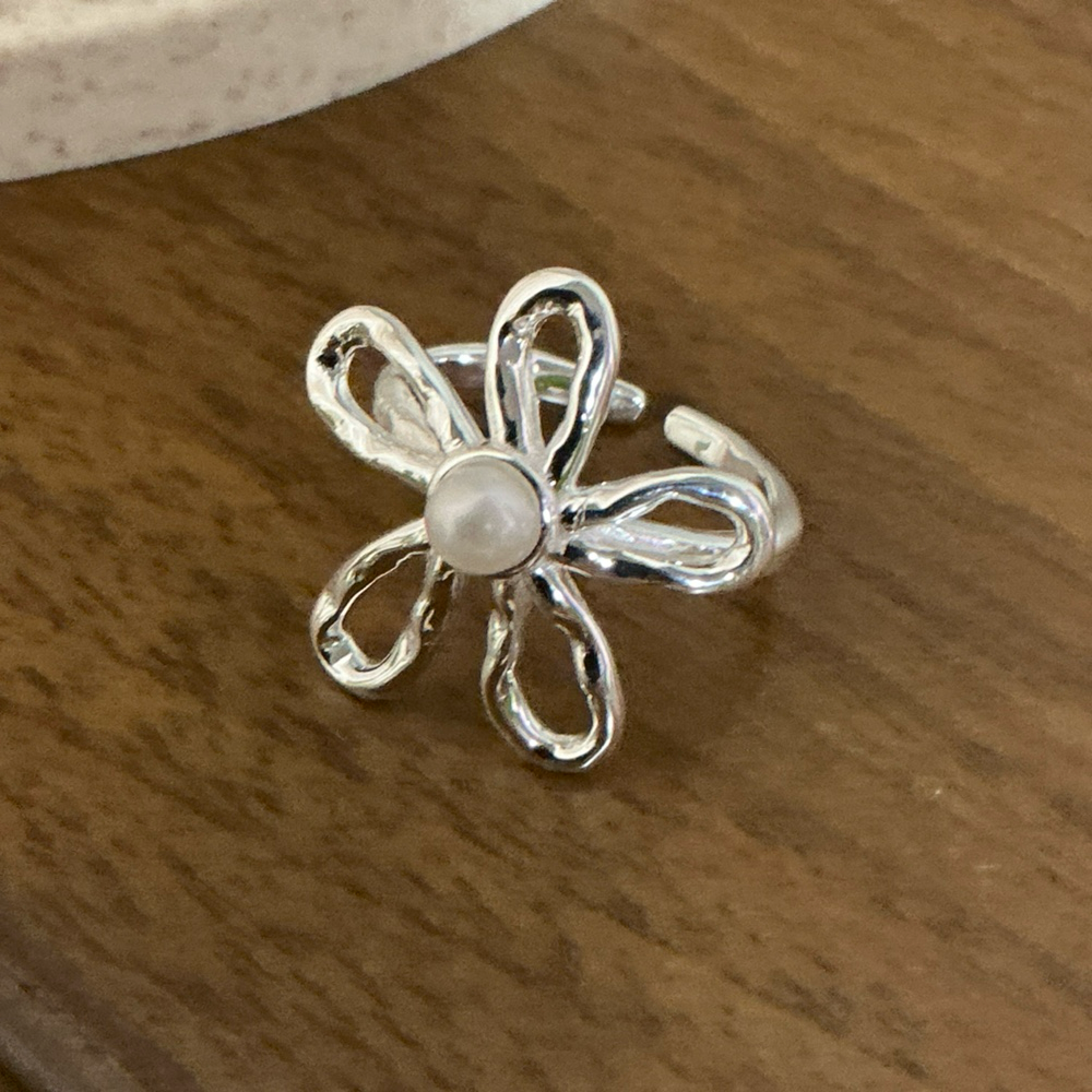Kelly Designs Sterling Silver Open Petal Pearl Flower Ring(Instock)