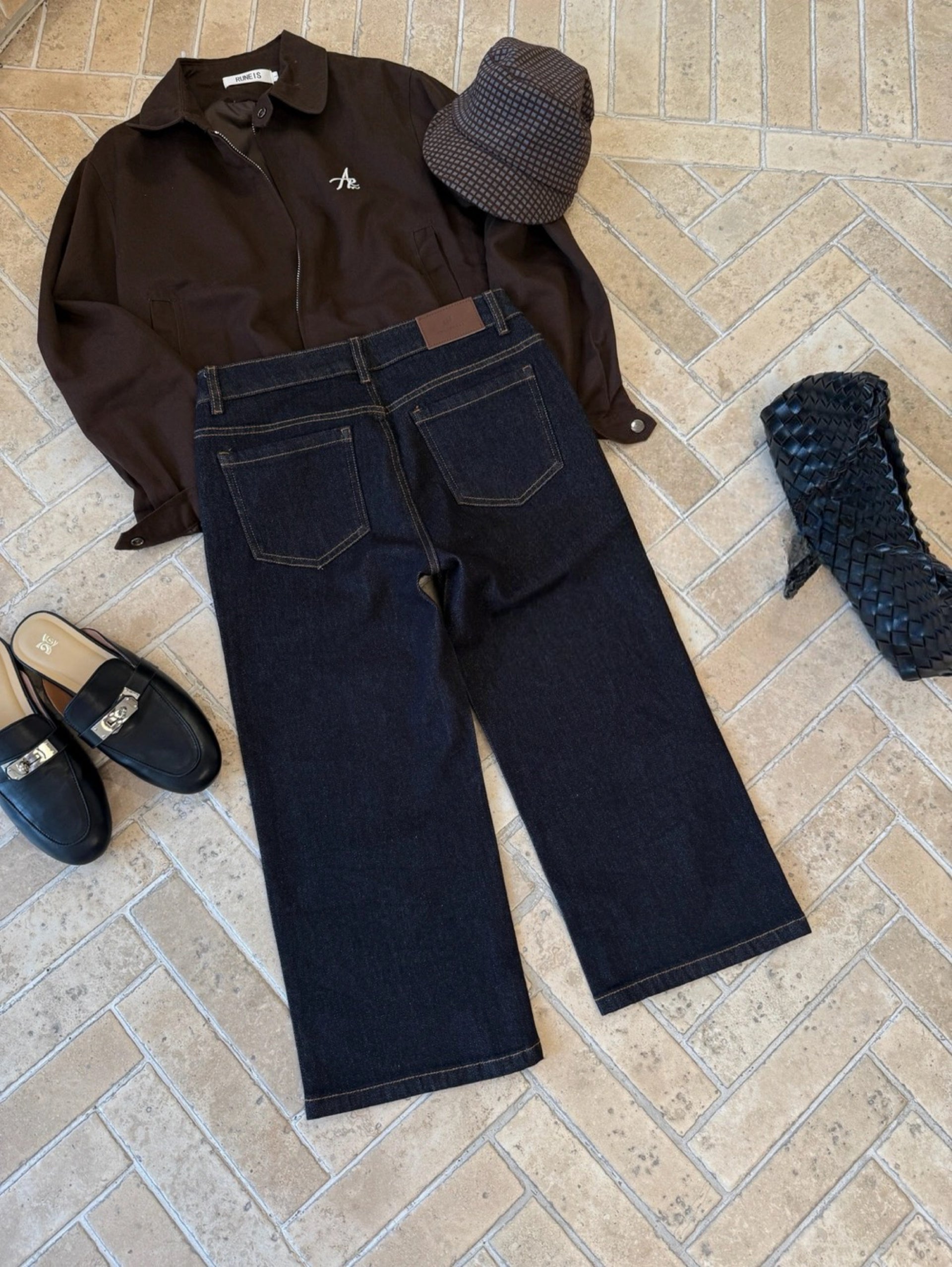 Kelly Designs Vintage Contrast Stitch Cropped Jeans (Instock)