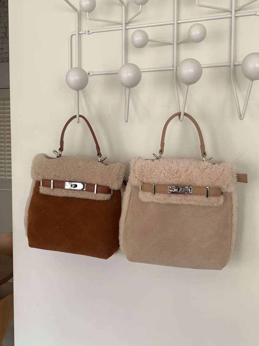 Korean APM Collection Stuffy Two Colors Leather Bag (Instock)