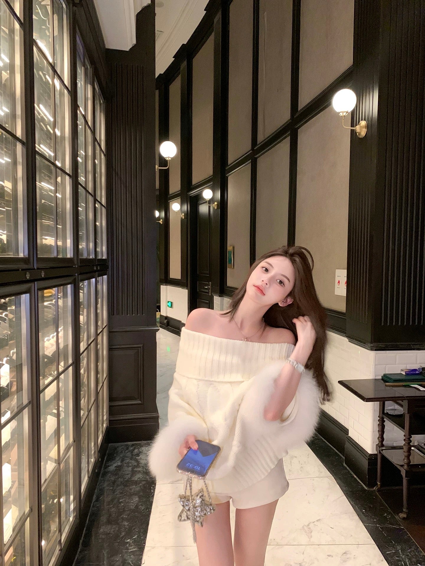 Kelly Designs 2 Ways Fox Fur White Sweater (Instock)