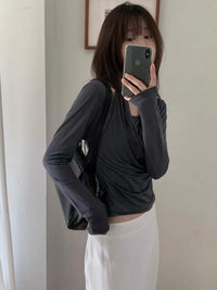 Haut à manches longues superposé col drapé Korean APM Collection – Anthracite (En stock)