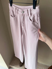 Kelly Designs Soft Pink Straight-Leg Jeans – Vintage Casual Fit(Instock)