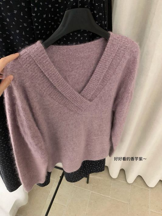 Kelly Designs 95% Wool Soft V-Neck Knit Taro Purple Sweater (Instock)