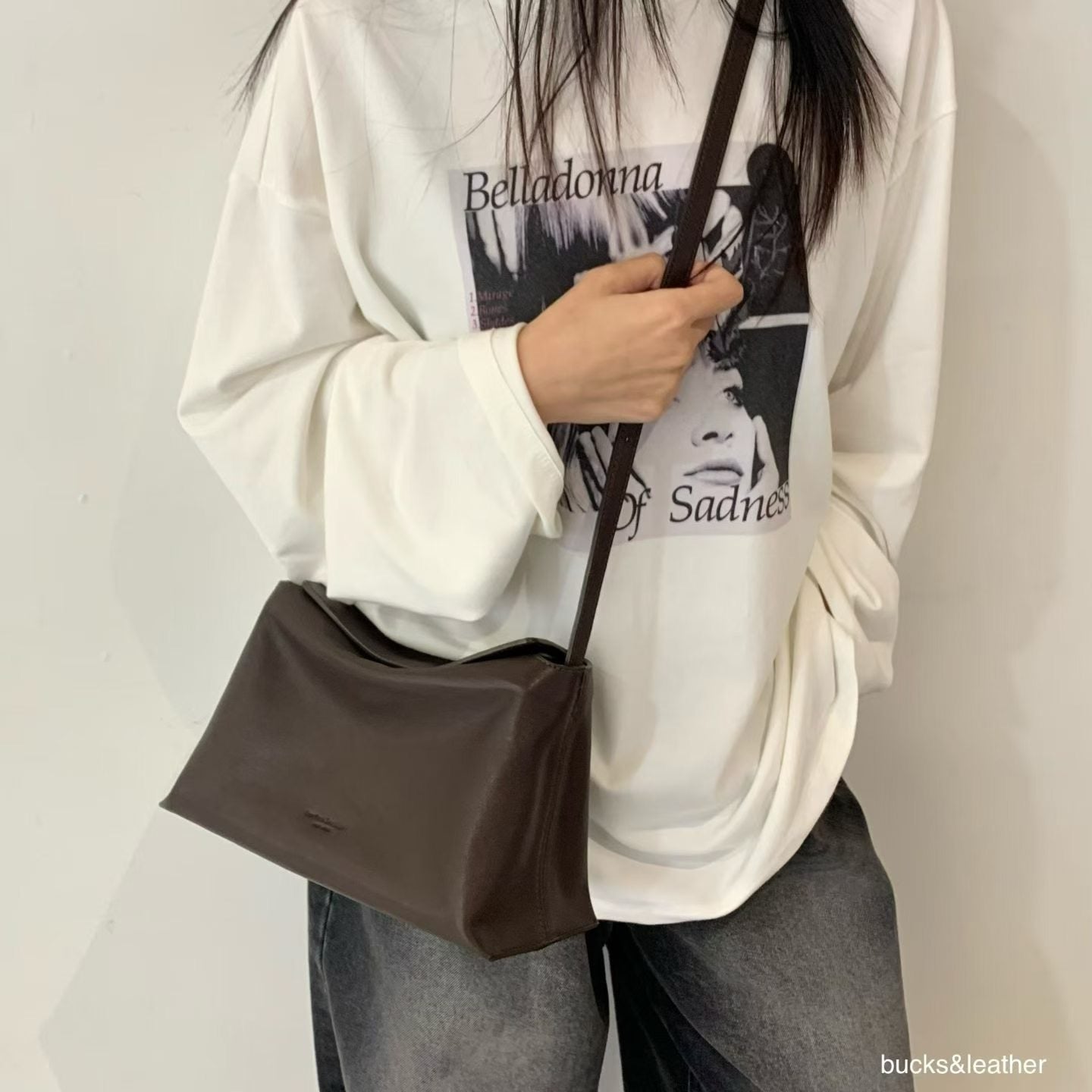 Korean APM Collection BUCKS&LEATHER Leather Bag (Preorder)