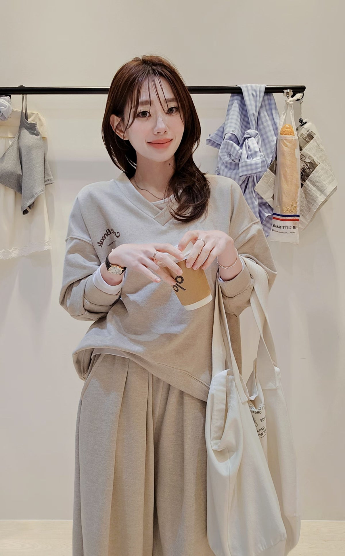 Korean Coffee Break V-Neck Sweatshirt (Instock)