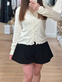 Kelly Designs Half Elasticity Shorts-2 Colors (Instock)