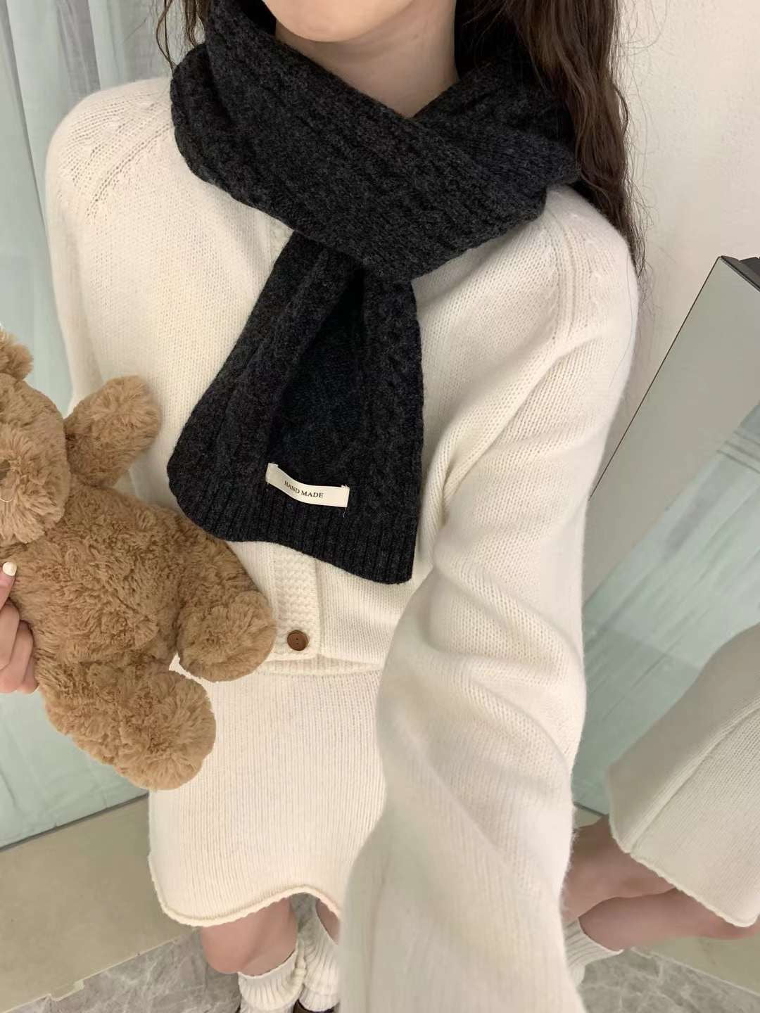 Kelly Designs Full wool hemp flower scarf (Instock)