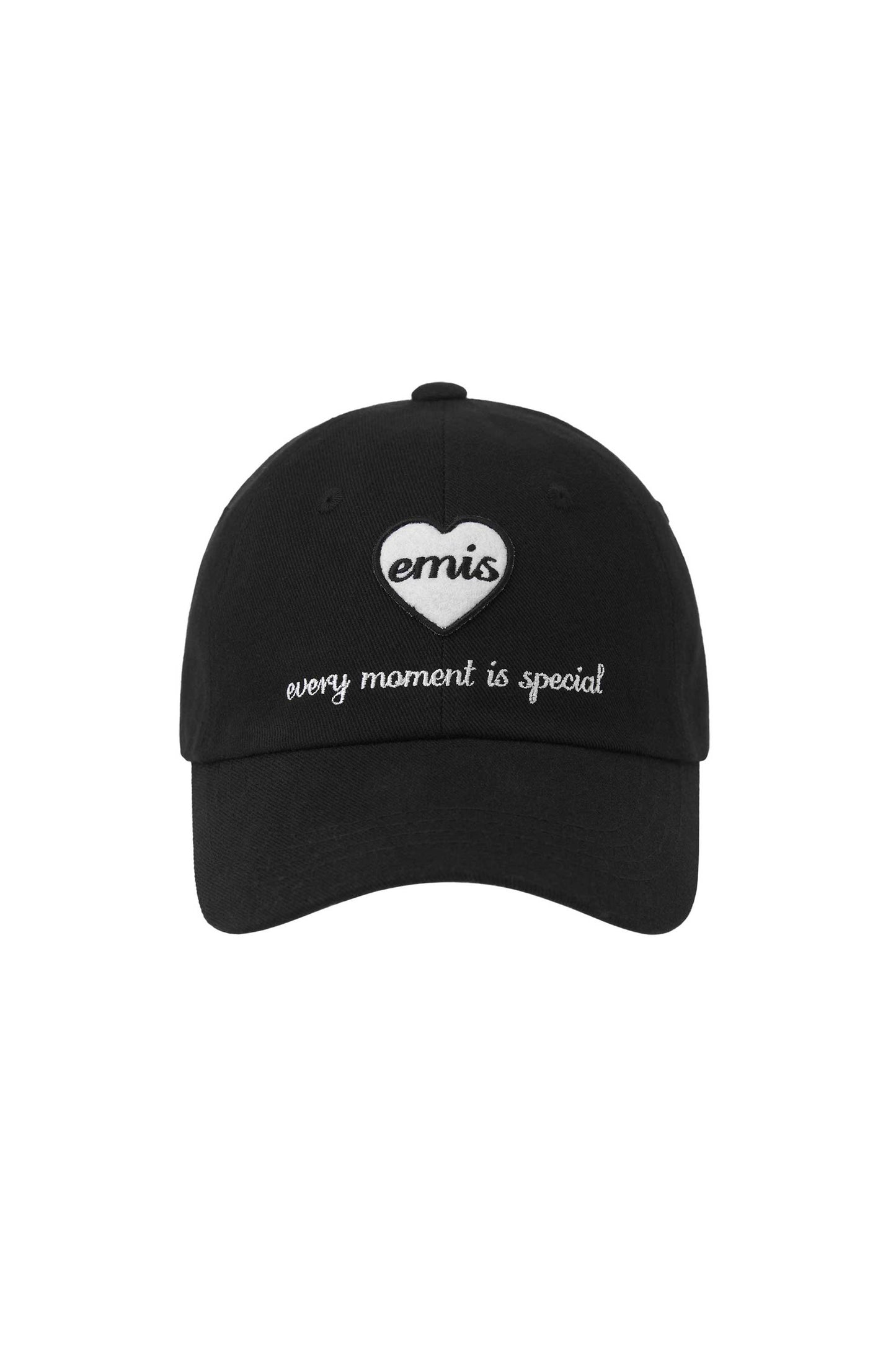 EMIS HEART WAPPEN BALL CAP-BLACK (Instock)