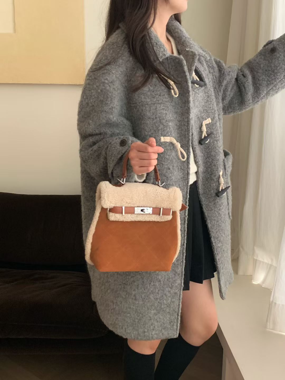 Korean APM Collection Stuffy Two Colors Leather Bag (Instock)