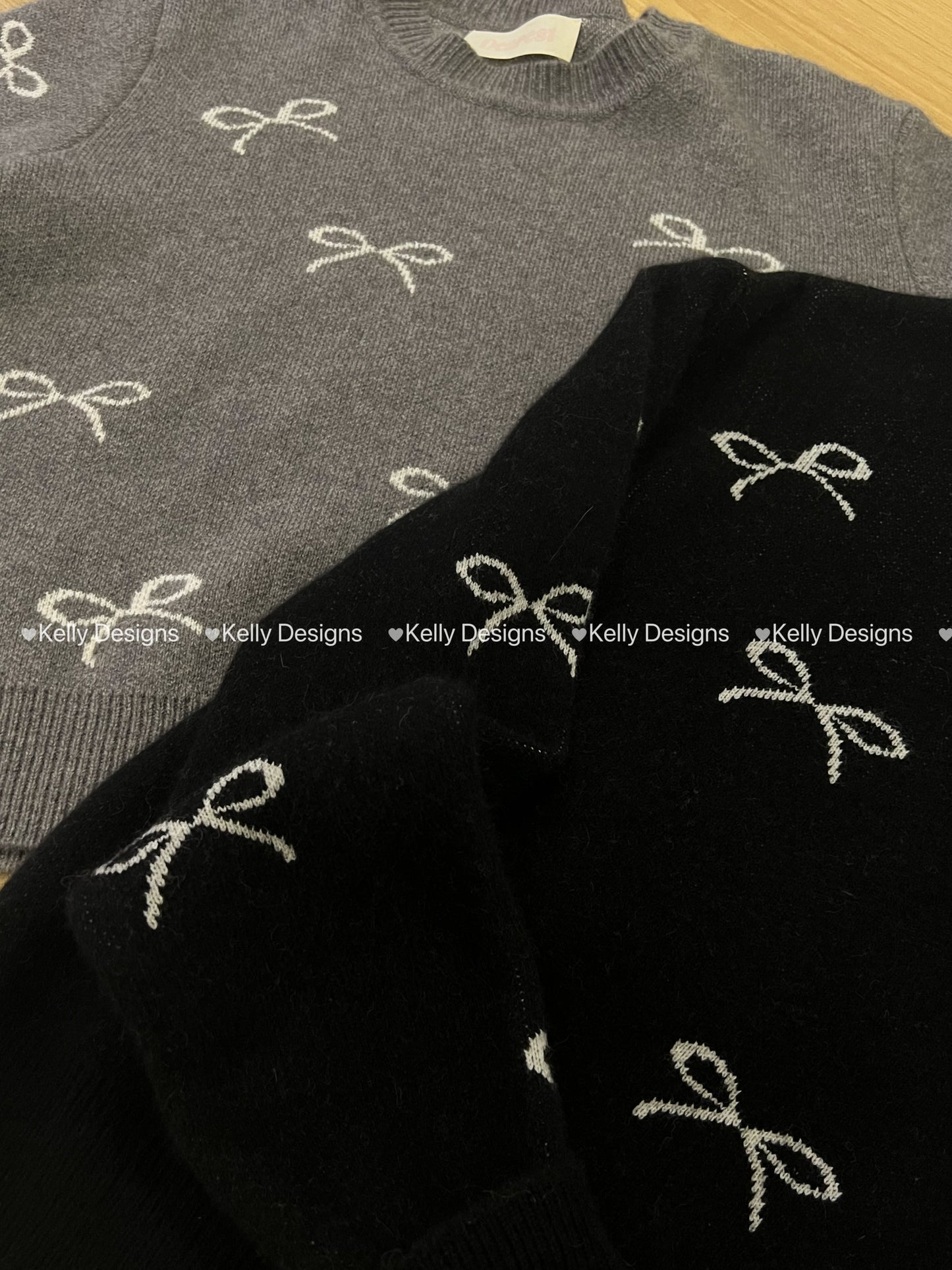 Korean Collection Ribbons Raccoon Thick Black Sweater (Instock)