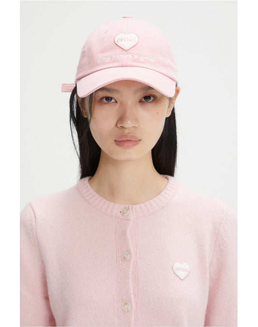 EMIS HEART WAPPEN BALL CAP-PINK (Preorder)