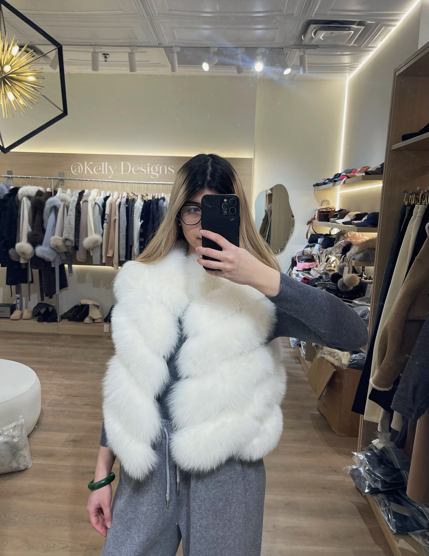 Kelly Designs Fox Fur White Vest (Instock)
