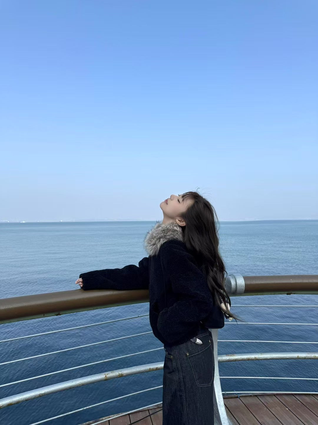 Kelly Designs Eco-Fur Cropped Jacket with Plush Collar – Soft, Warm & Chic (1-2 weeks)