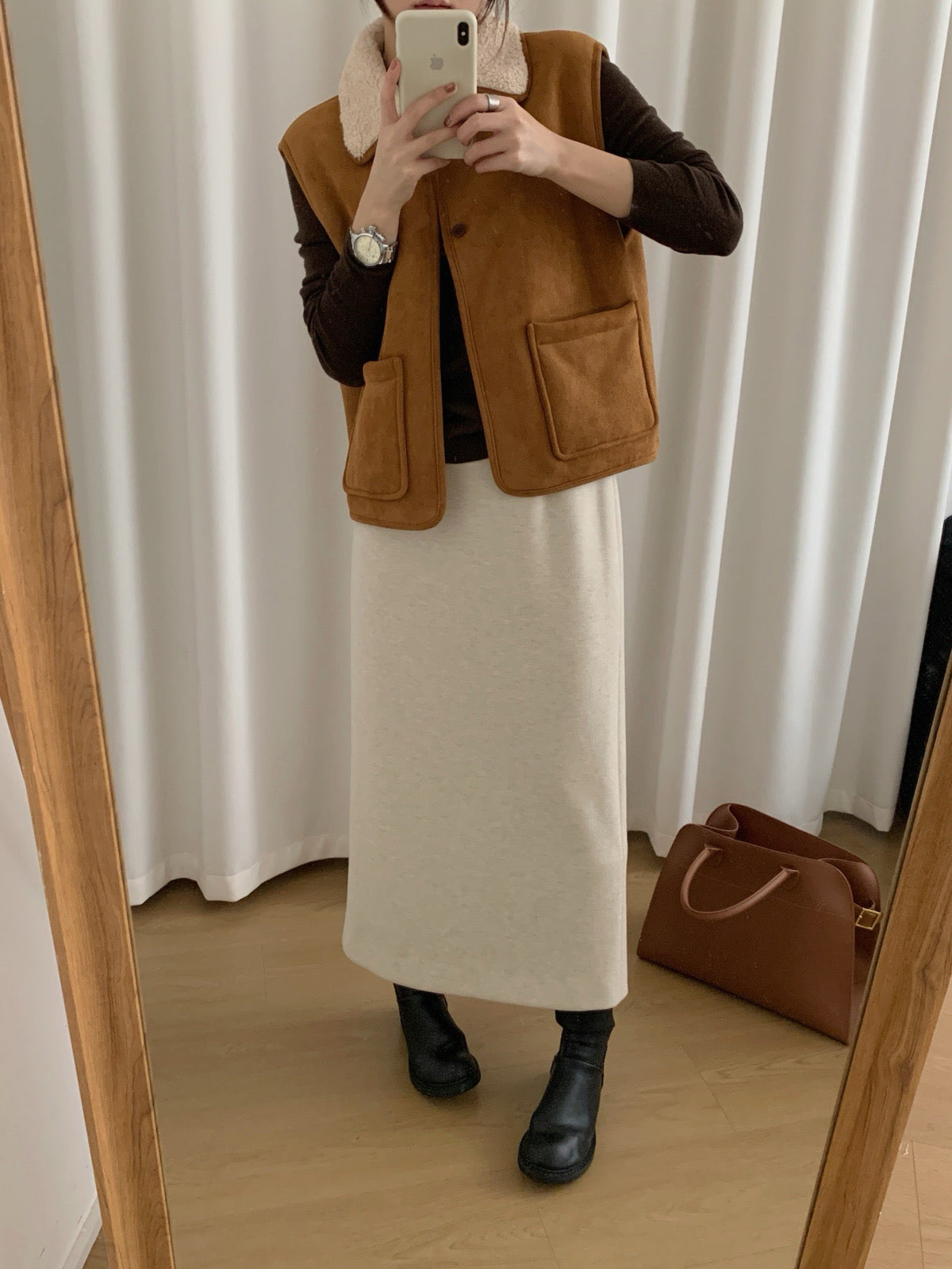 Kelly Designs Lambswool Brown Vest (Instock)