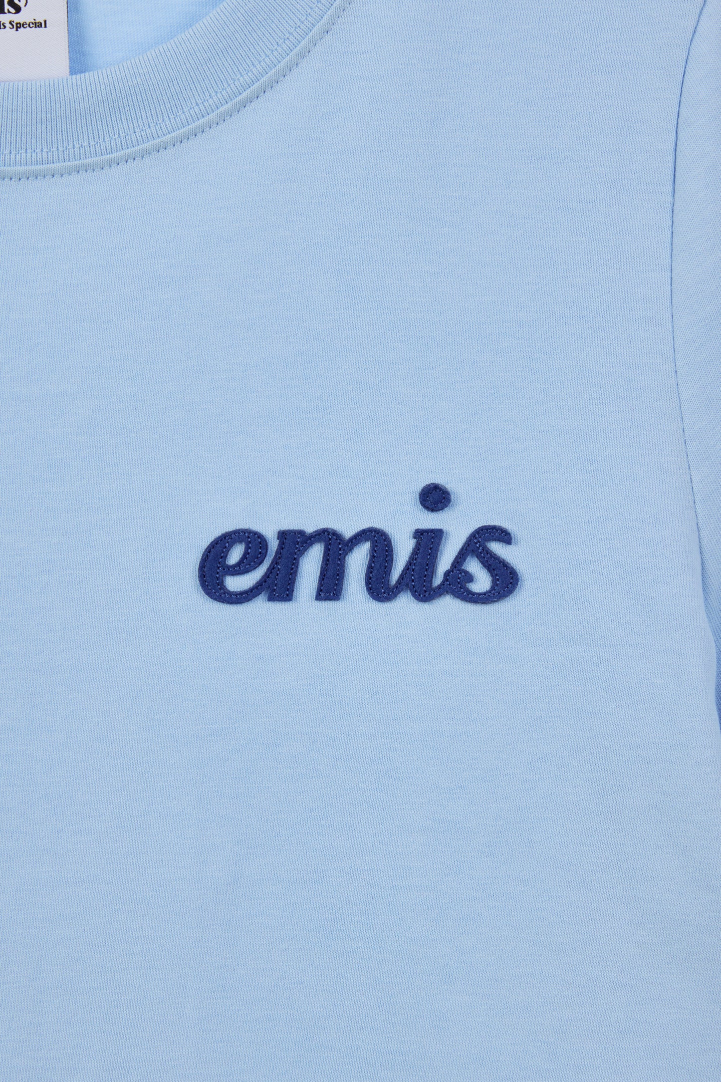 EMIS (WOMENS) APPLIQUE T-SHIRT-SKY BLUE （Preorder）