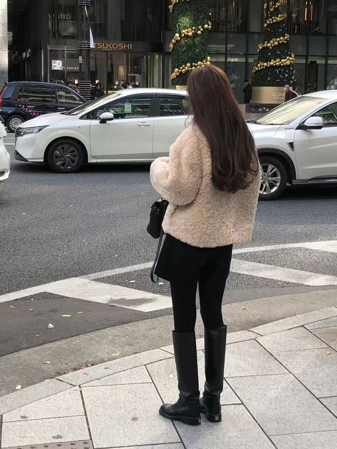 Korean APM Collection Ounce Faux Fur Zip Up Jacket (Preorder)