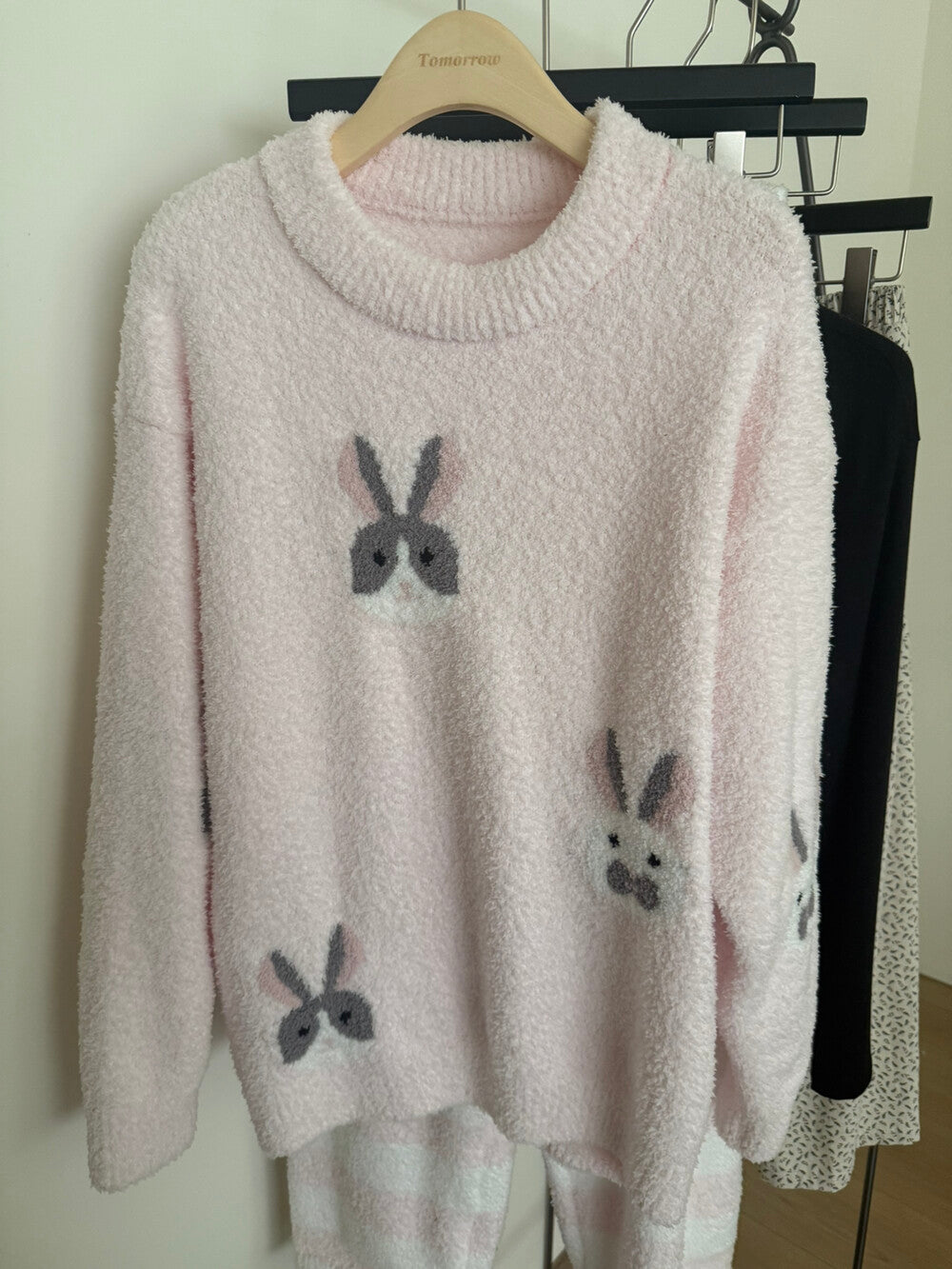 Kelly Designs Ultra-Soft Pink Bunny Fleece Pajama Set – Cozy Top & Pants (2-Piece Set) (Instock)