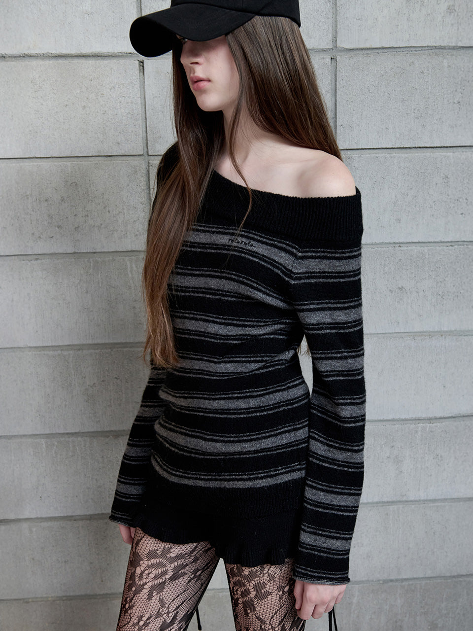 Korean Collection Rolarola UNBALANCED OFF SHOULDER STRIPE KNIT GR+BK (Instock)