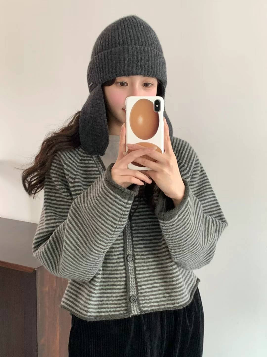 Korean APM Collection EGG Handmade Winter Charcoal Hat (Instock)