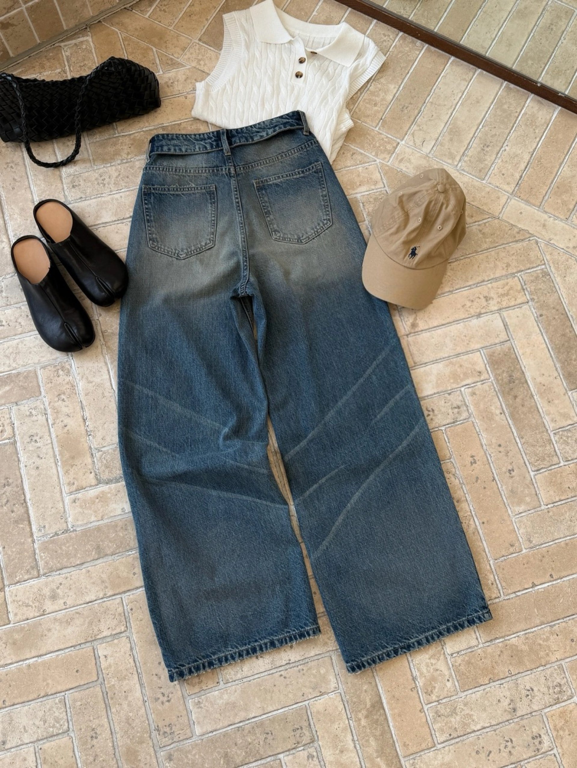 Kelly Designs Vintage Washed Wide Leg Jeans (Instock)
