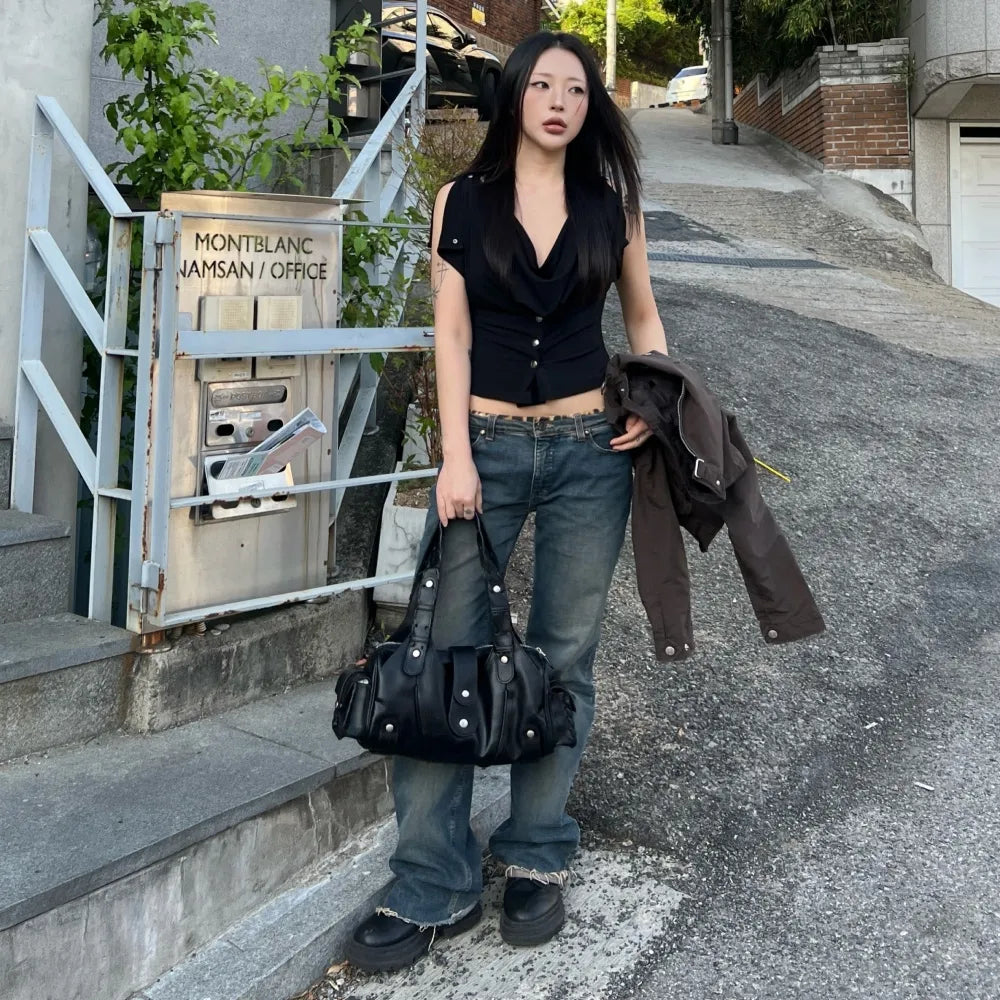 LOTSYOU Twisty Bag Black – Jang Wonyoung’s Style (Preorder)