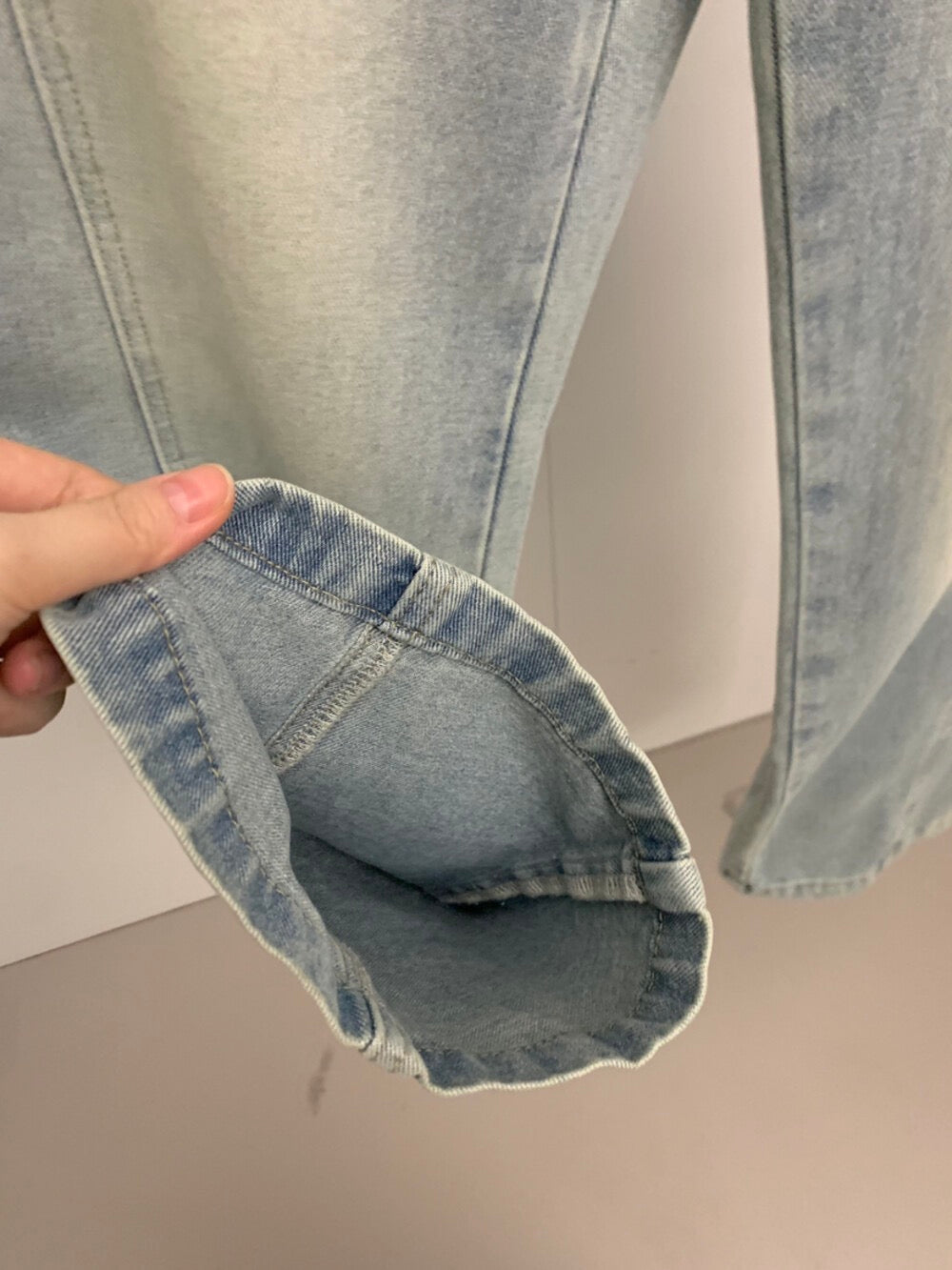 Kelly Designs Lose Fitting Vantage Jeans (Instock)