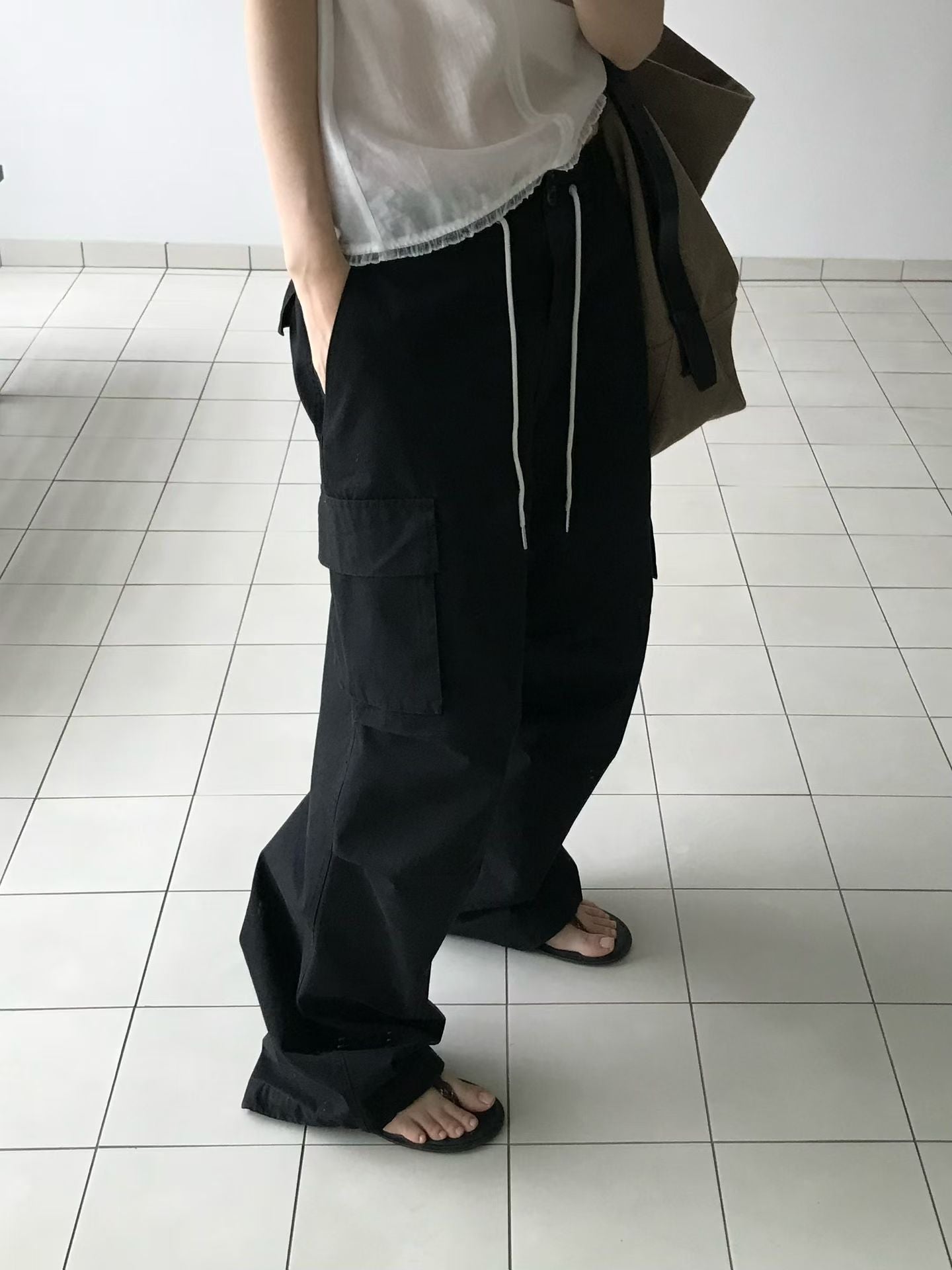 Korean Multi-Pocket Cargo Wide-Leg Black Pants (Instock)