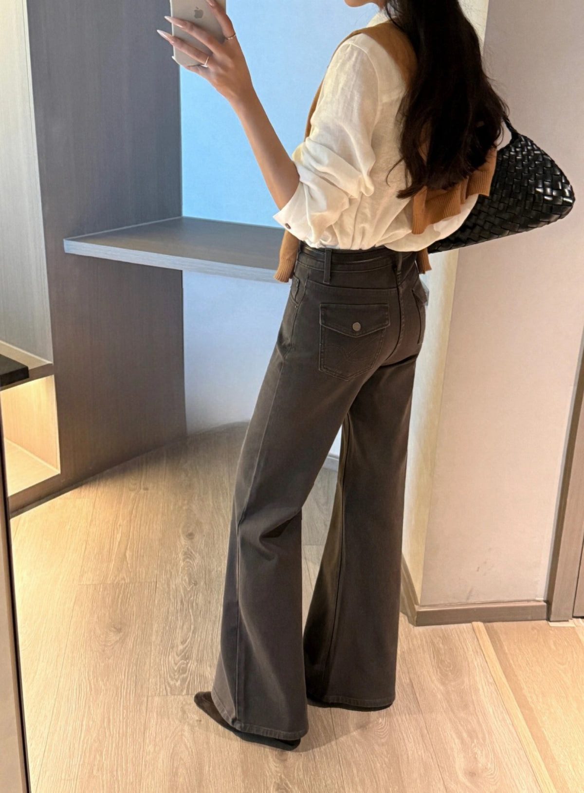 Kelly Designs Vintage Wash Flared Jeans (Instock)