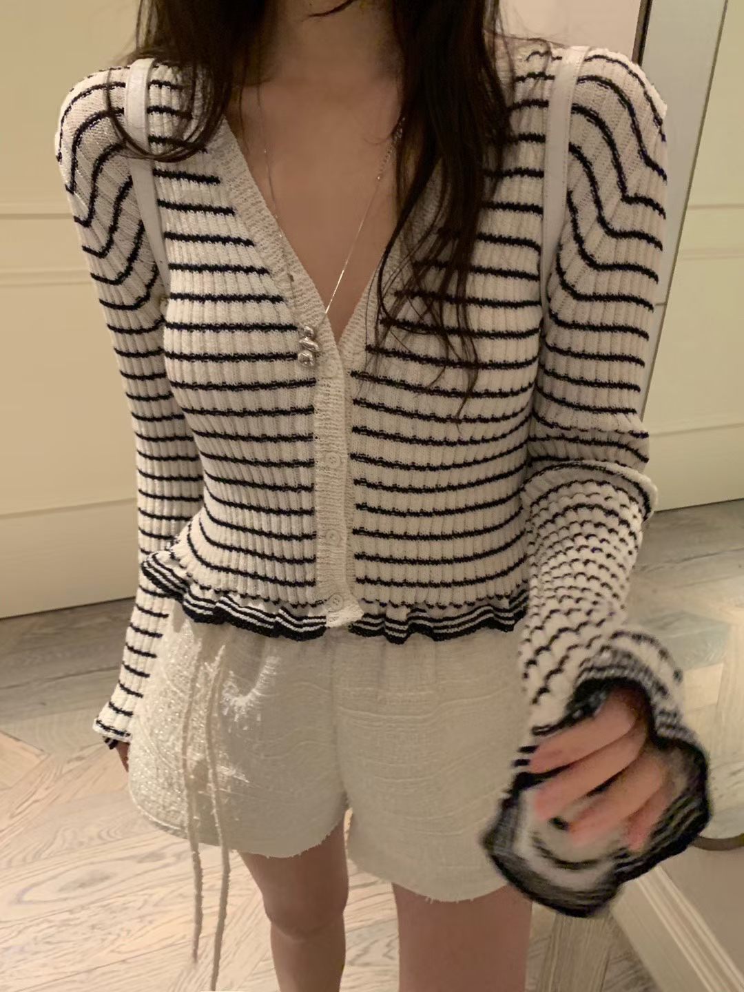 Korean APM Collection White Stripe Cardigan (Instock)