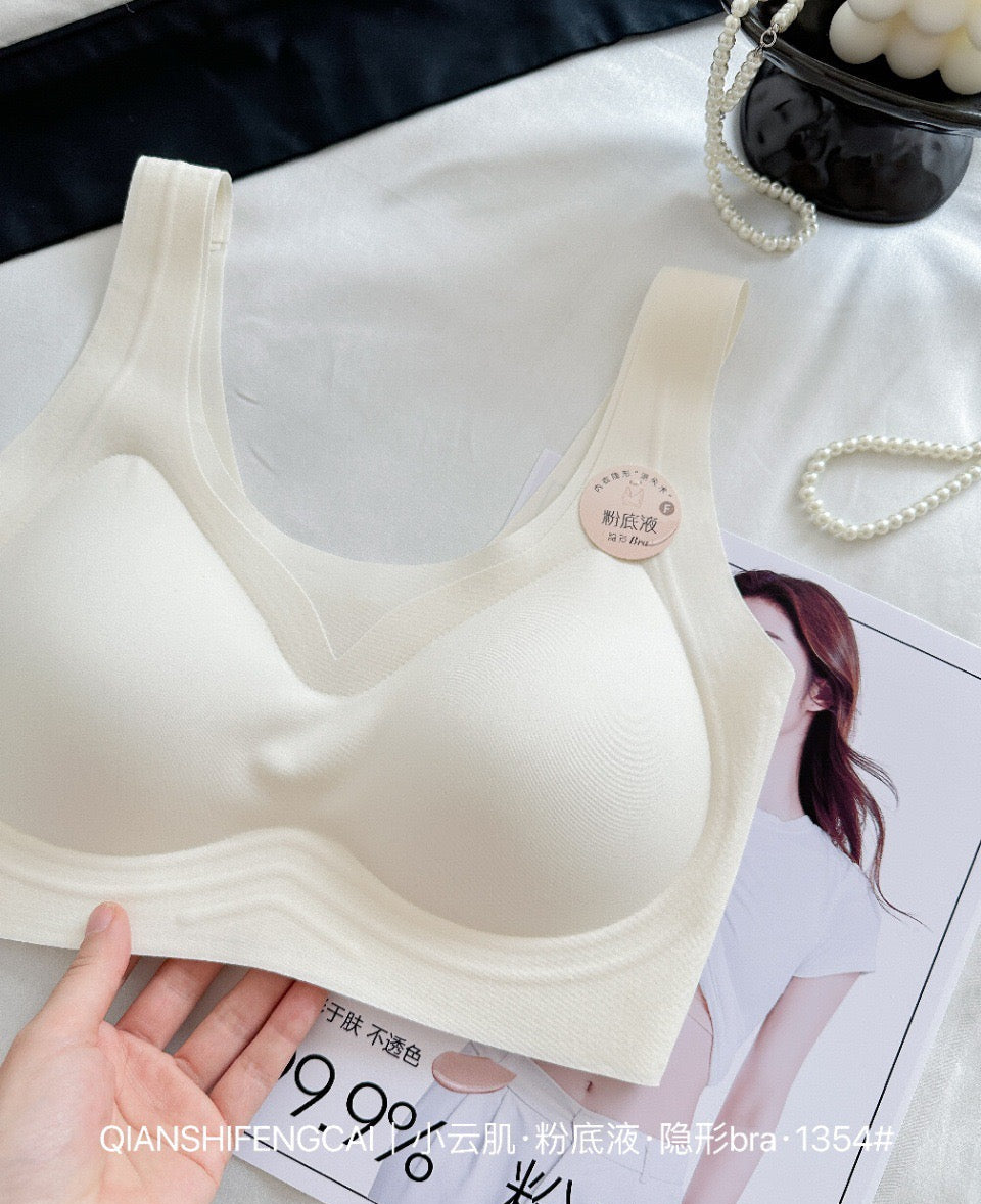 Kelly Designs Seamless Jelly-Fit Push-Up Bra – Invisible & No-Wire(Instock)